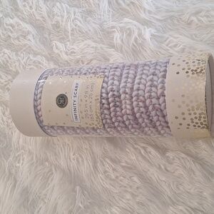 Modern Expressions infinity scarf